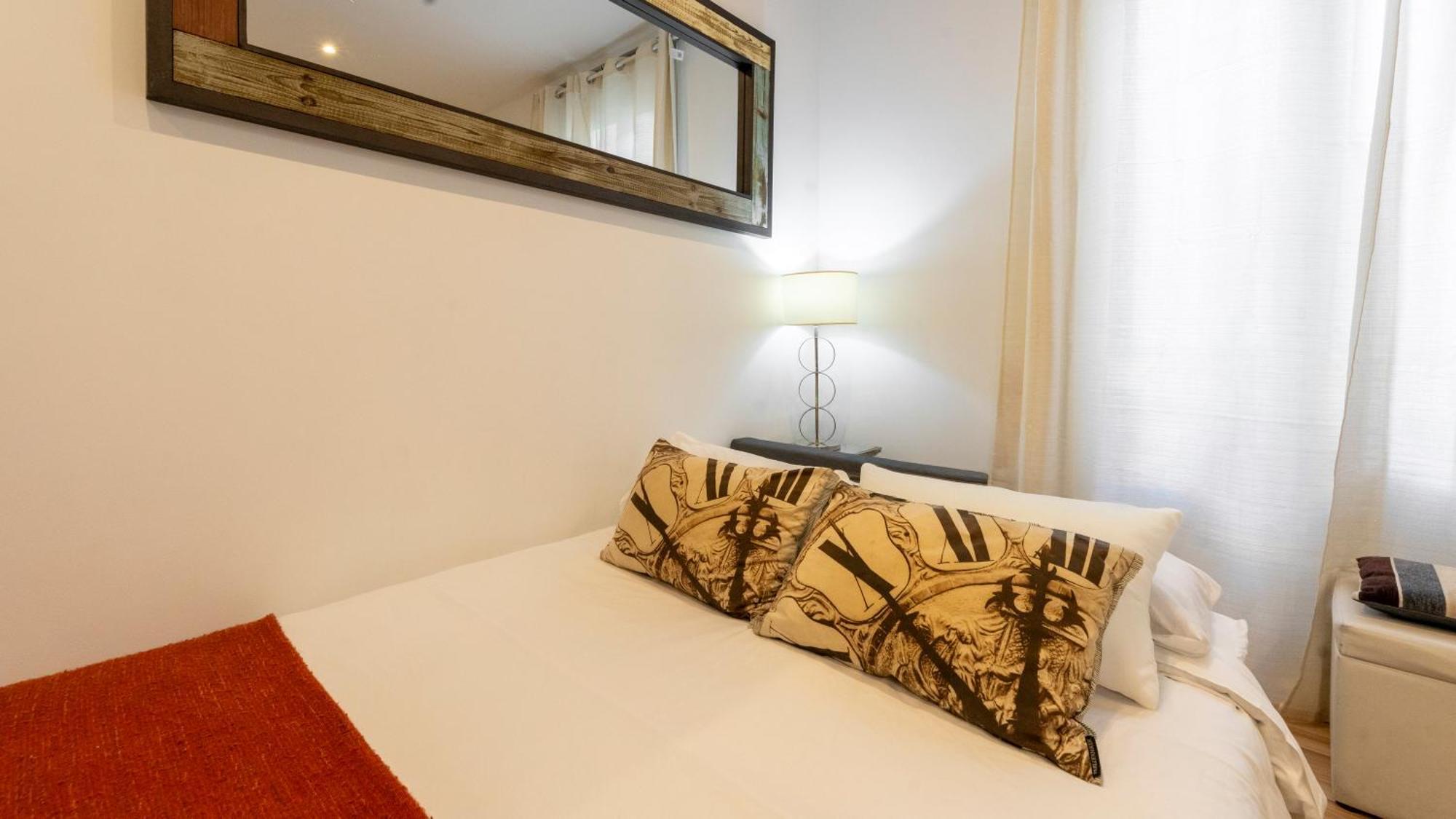 For You Rentals Puerta Del Sol Apartments Temporal Pre10B Мадрид Экстерьер фото