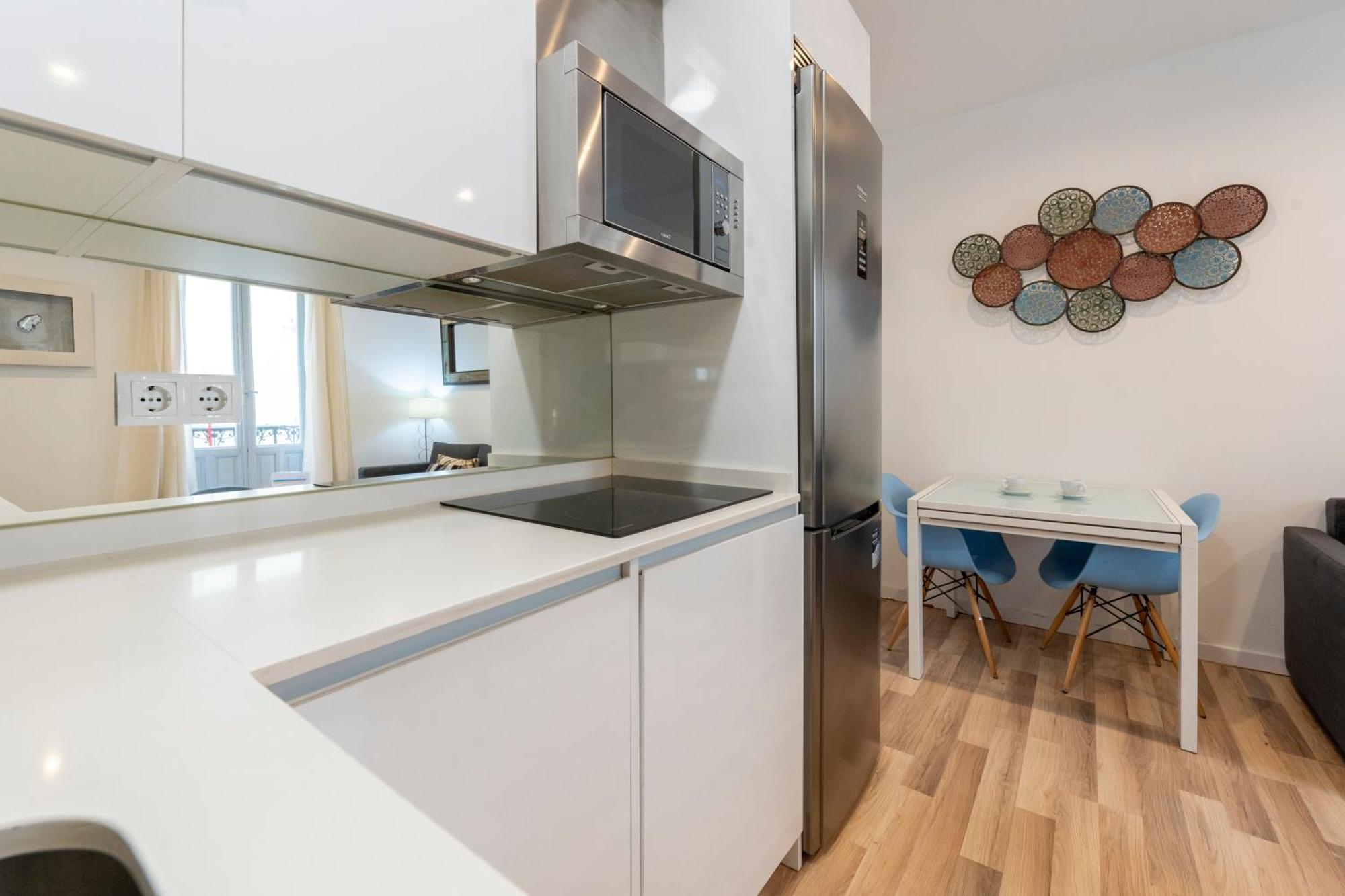 For You Rentals Puerta Del Sol Apartments Temporal Pre10B Мадрид Экстерьер фото