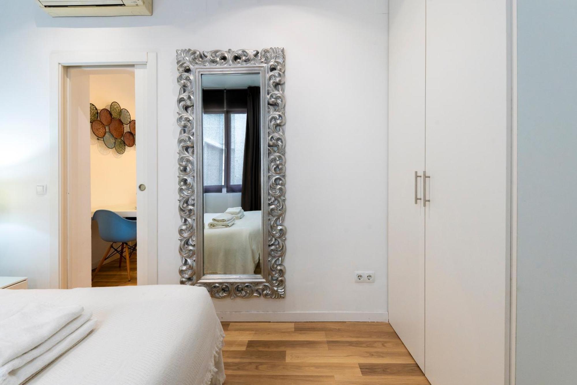 For You Rentals Puerta Del Sol Apartments Temporal Pre10B Мадрид Экстерьер фото