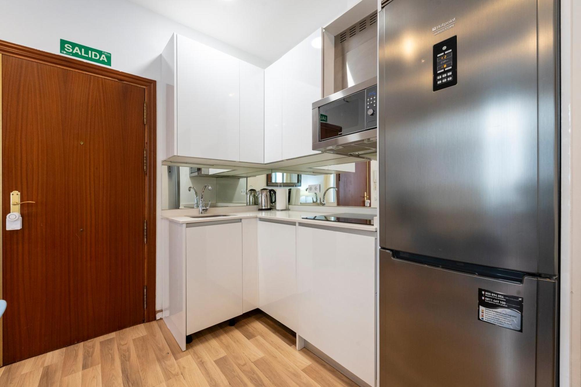 For You Rentals Puerta Del Sol Apartments Temporal Pre10B Мадрид Экстерьер фото