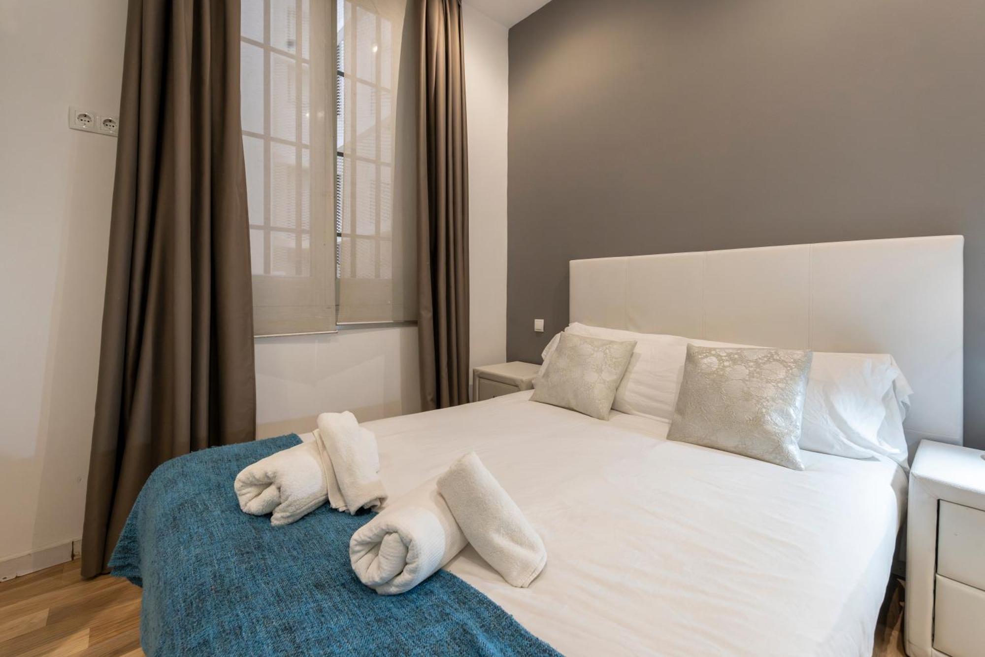 For You Rentals Puerta Del Sol Apartments Temporal Pre10B Мадрид Экстерьер фото