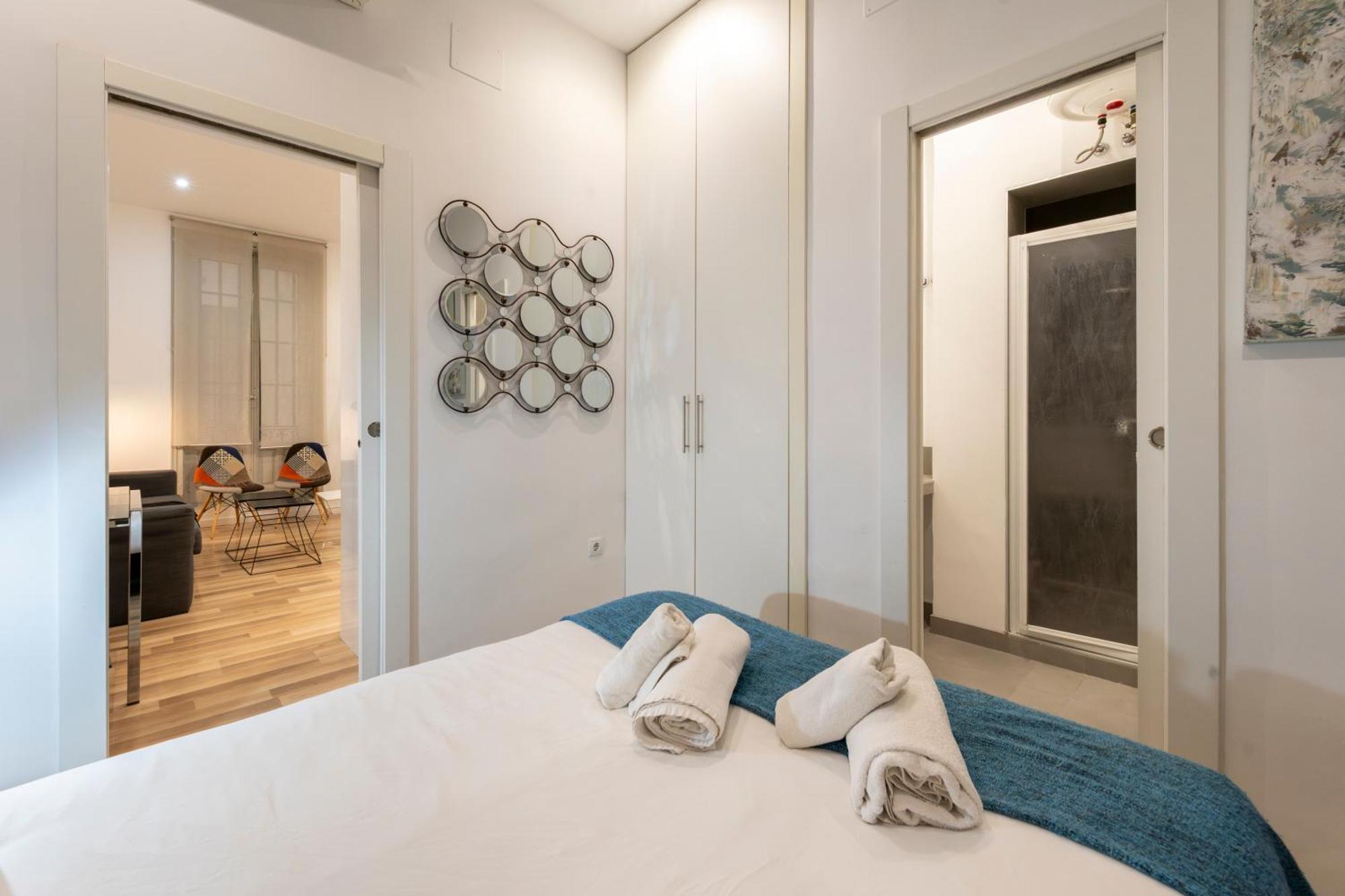 For You Rentals Puerta Del Sol Apartments Temporal Pre10B Мадрид Экстерьер фото
